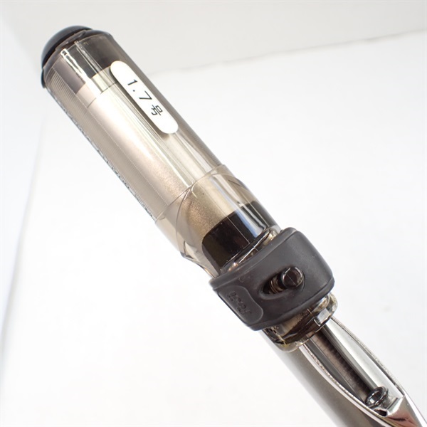 ＢＢー Ｘ ＥＶ 1.7ー５３０